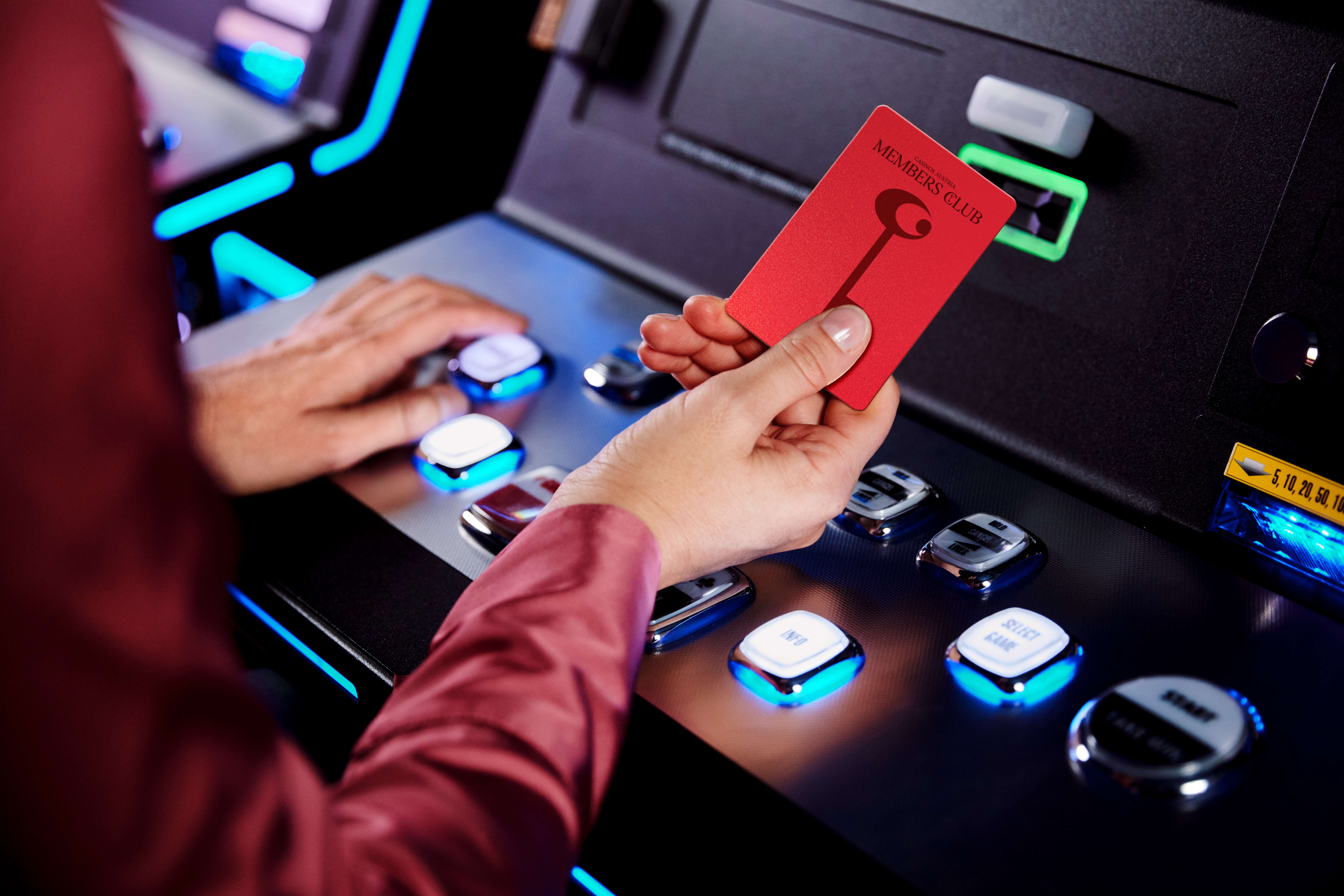 Automaten Member Card Red Hand