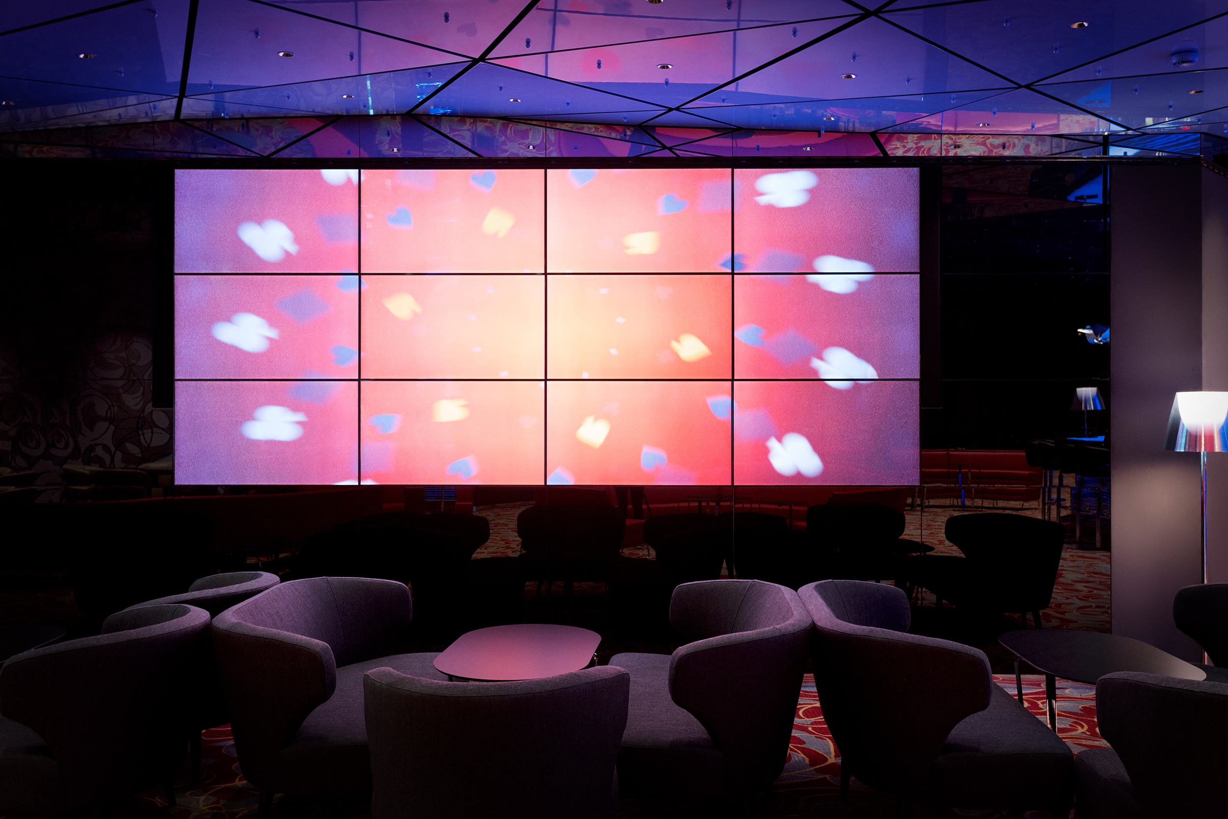 Casino Lounge Video Wall im Casino Bregenz