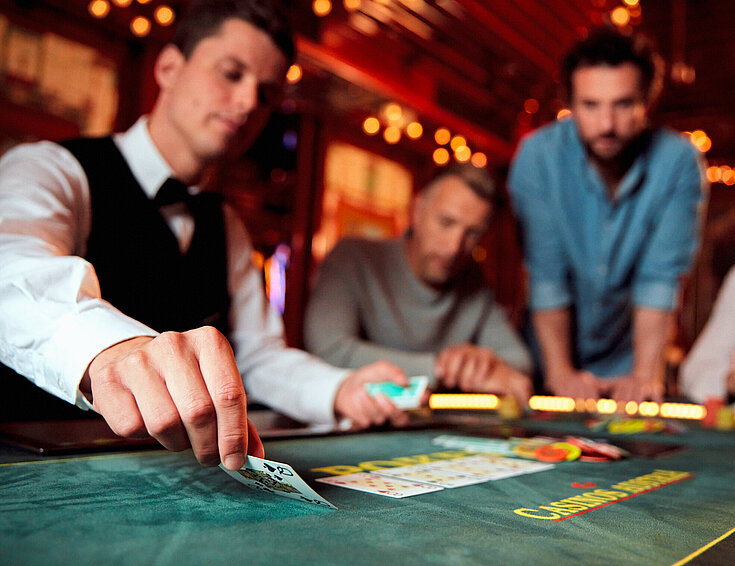 Casinos Austria Poker Model Gruppe Showdown letzte Karte