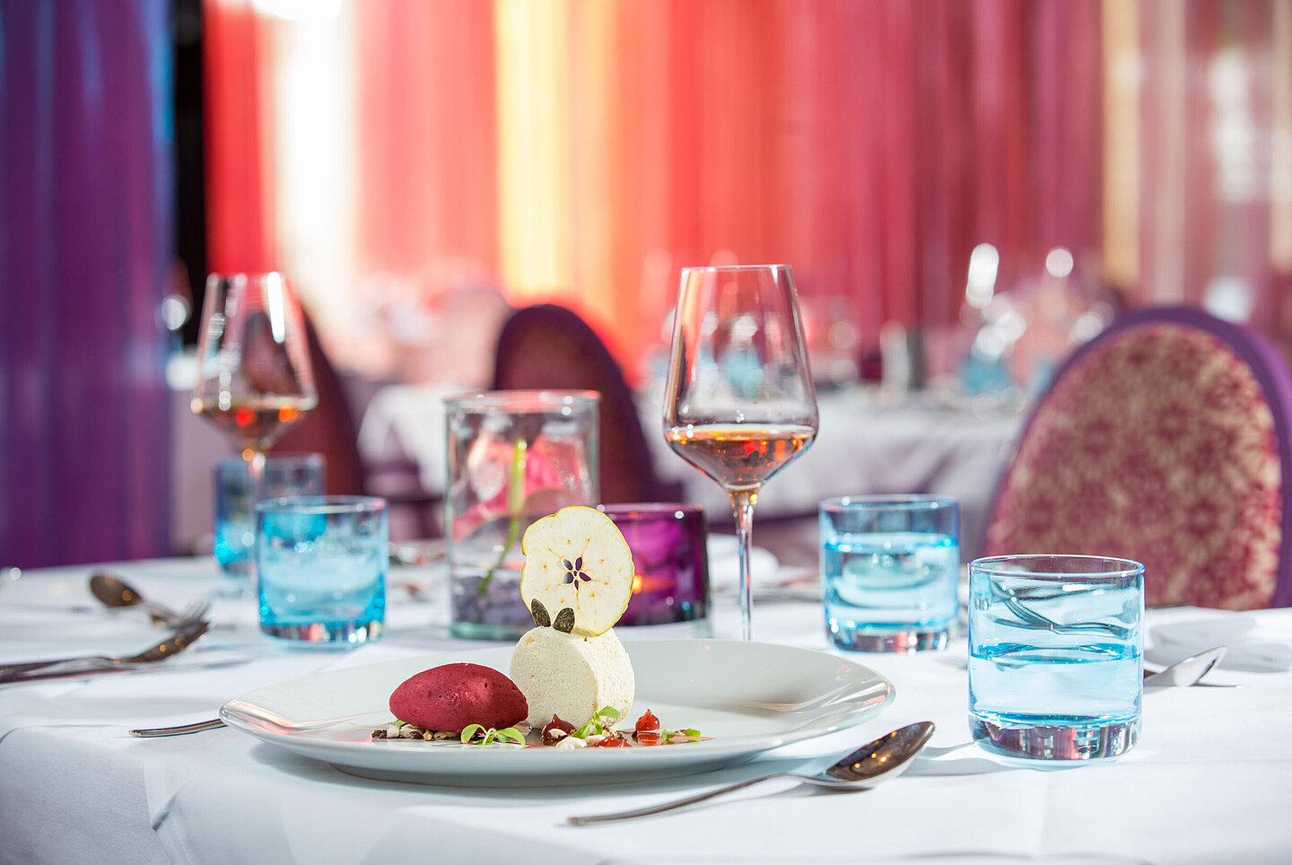 Gedeck mit Dessert 