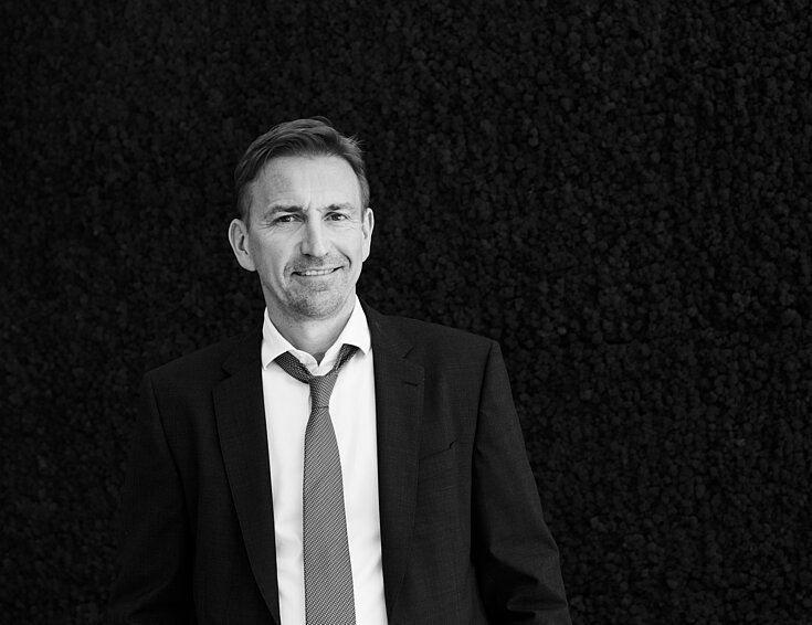 Managing Director Casinos Austria Thomas Lichtblau für Loose Tie