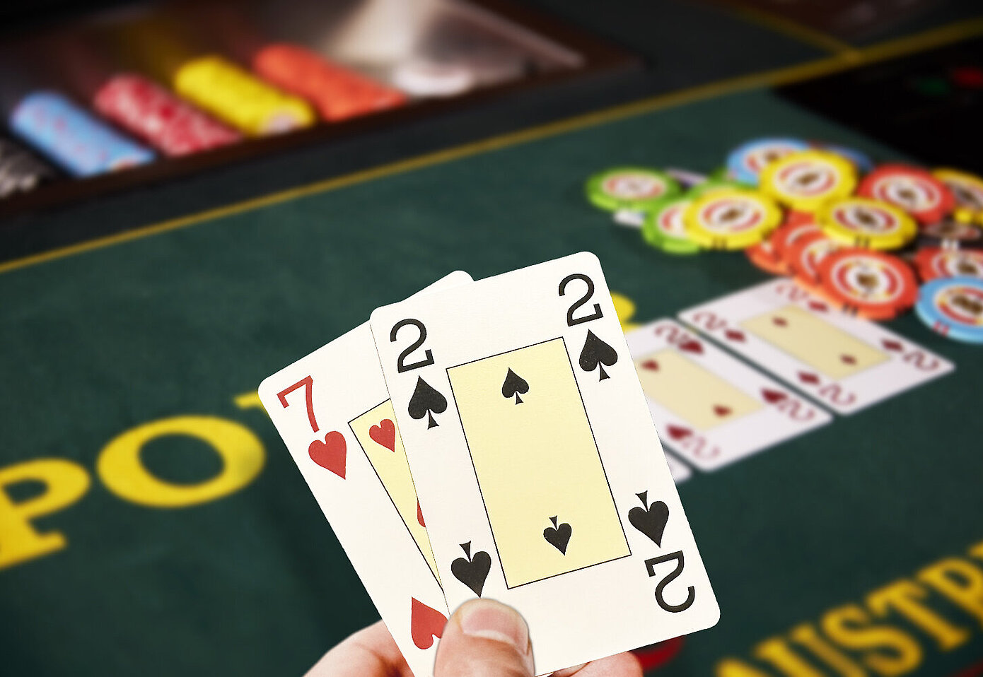 Pokerhand Seven-Deuce