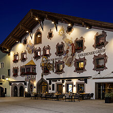 Casino Kitzbühel Außenansicht bei Nacht