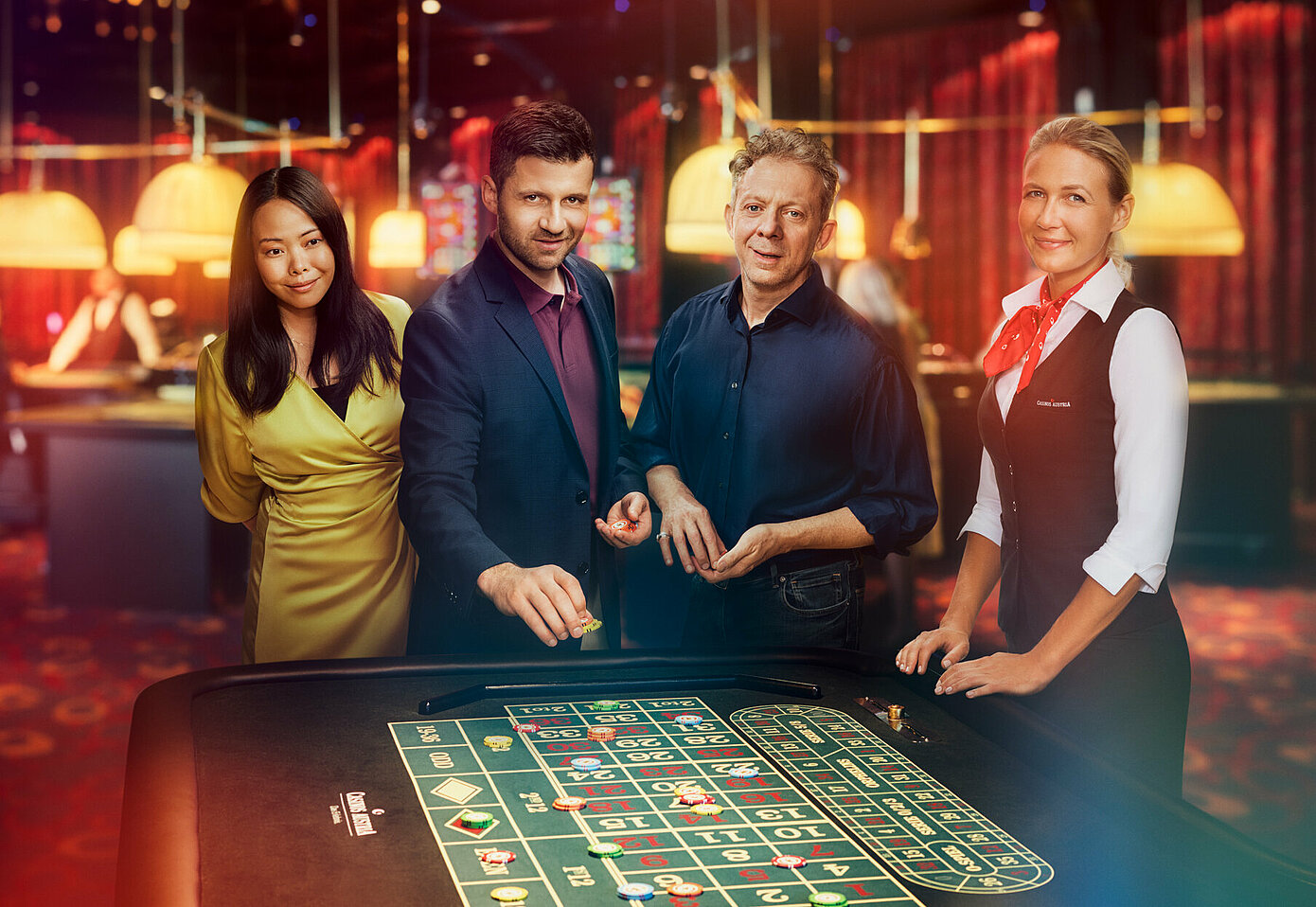 Gruppe bei Roulette Turnier im Casino