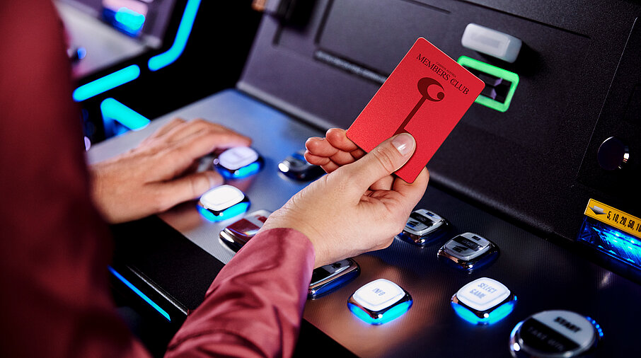 Automaten Member Card Red Hand