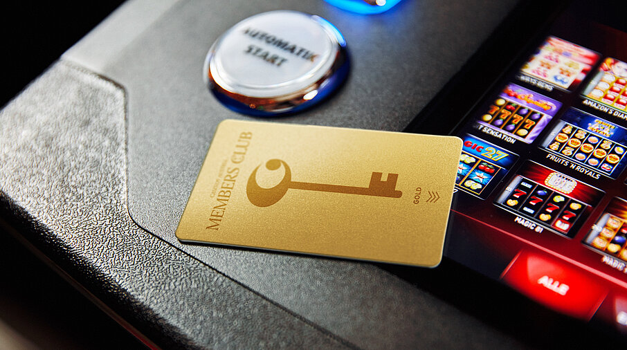 Spielautomat Close-up Member Card Gold