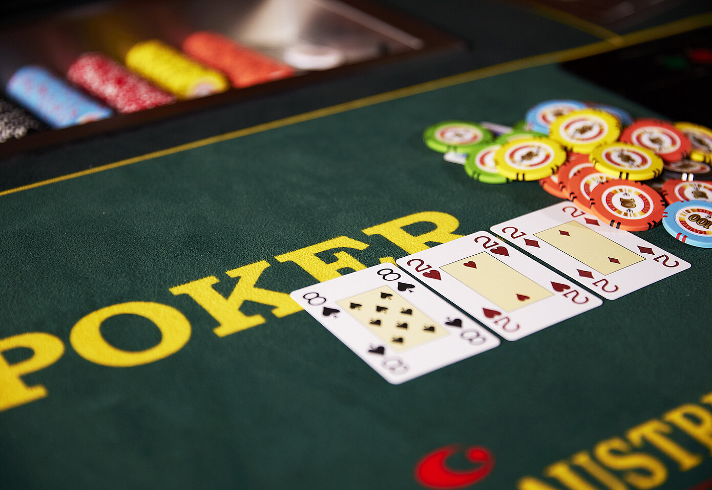 Poker Karten Flop und Jeton Pot