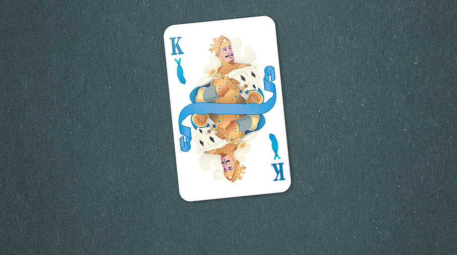 Blue Casino Night Keyvisual Spielkarte König mit Krawatte