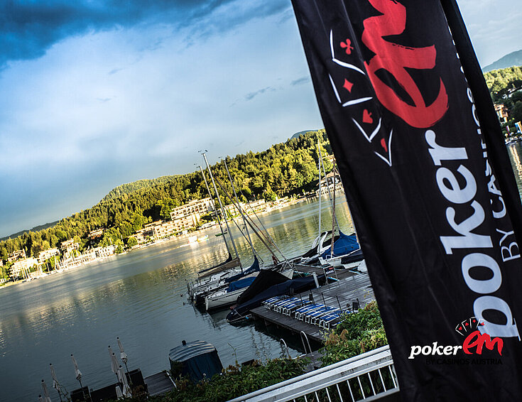 Casino Velden mit Poker EM Fahne