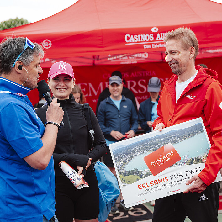 Wings for Life World Run 2025 Gewinn-Übergabe