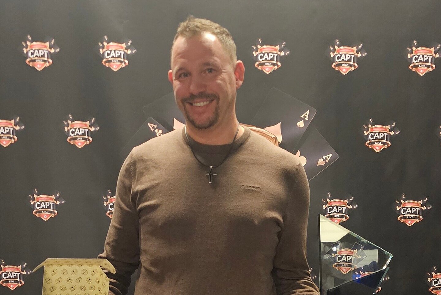 Foto vom Gewinner beim CAPT Linz Opening Event am 17. März 2026 im Casino Linz