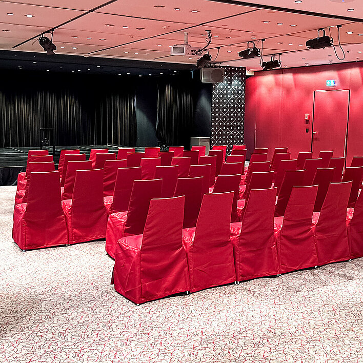 Theaterbestuhlung im Casineum des Casino Innsbruck