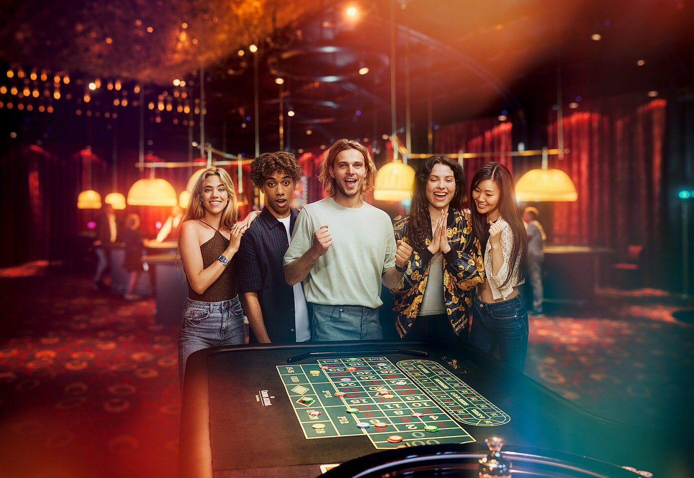 Casino Gruppe Fun & Friends am Roulette Tisch