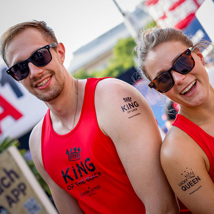 Beach Volleyball EM 2021 Paar mit Sonnebrille